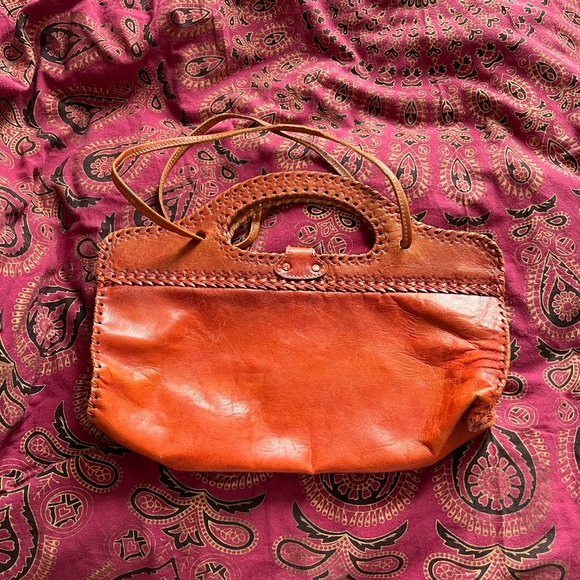 Leather purse from Marley Resort Bahamas - Picture 3 of 3